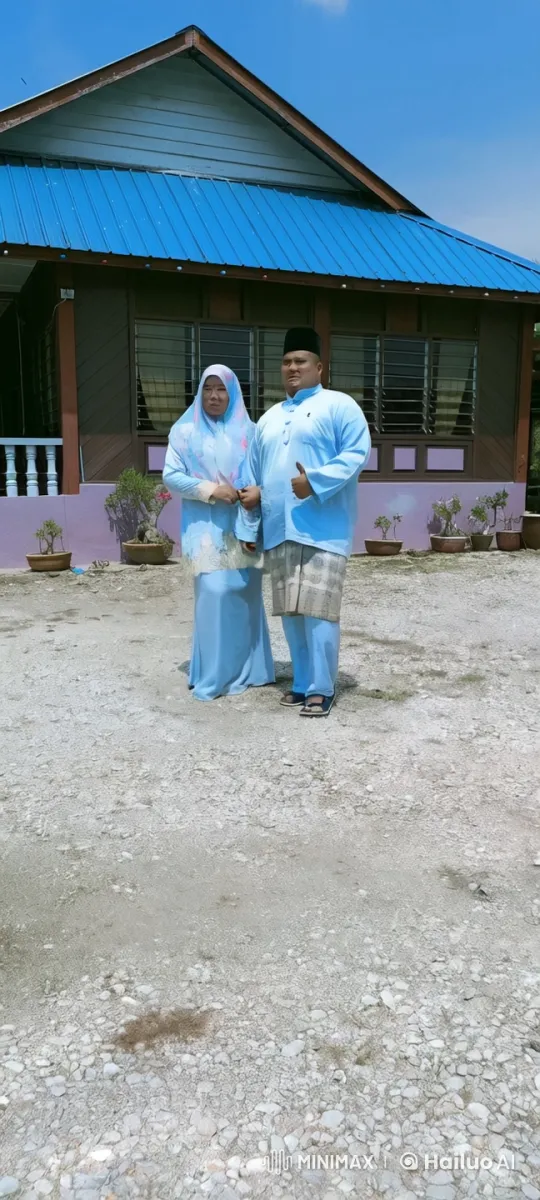 Traditional Attire Kungfu Performance by Man and Woman – AI Generated Video | Hailuo AI