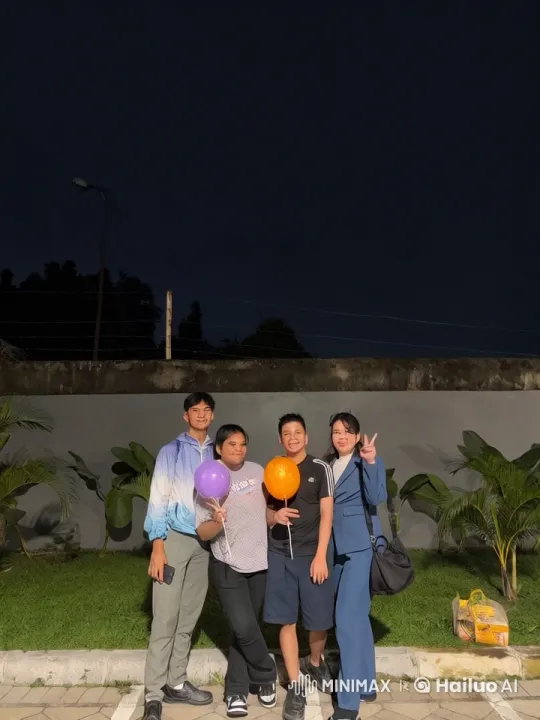 Friends Enjoy Night, Transition to Impressive Kungfu Display – AI Generated Video | Hailuo AI