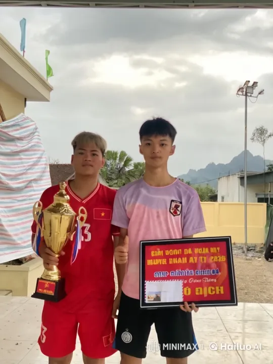 Champions Celebrate with a Friendly Martial Arts Display – AI Generated Video | Hailuo AI