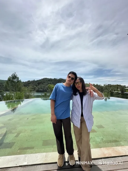 Kungfu Action in Serene Outdoor Setting – AI Generated Video | Hailuo AI