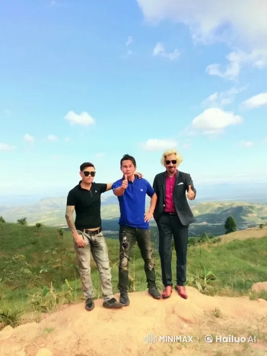 Kungfu Masters Perform on Scenic Hilltop – AI Generated Video | Hailuo AI