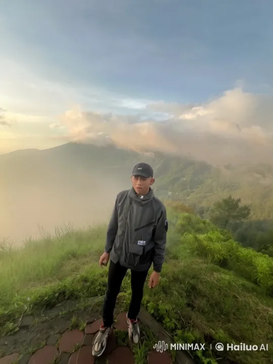 Kungfu Practitioner Performs in Misty Sunrise Landscape – AI Generated Video | Hailuo AI