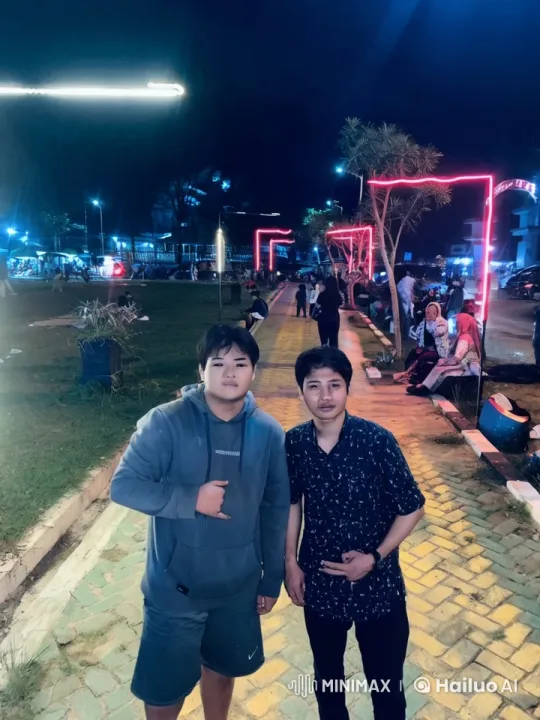 Vibrant Night Park Kungfu Display with Elegance and Energy – AI Generated Video | Hailuo AI