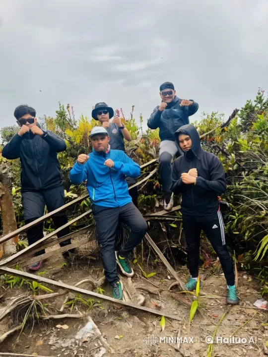 Five Individuals Perform Choreographed Kung Fu in Forest – AI Generated Video | Hailuo AI