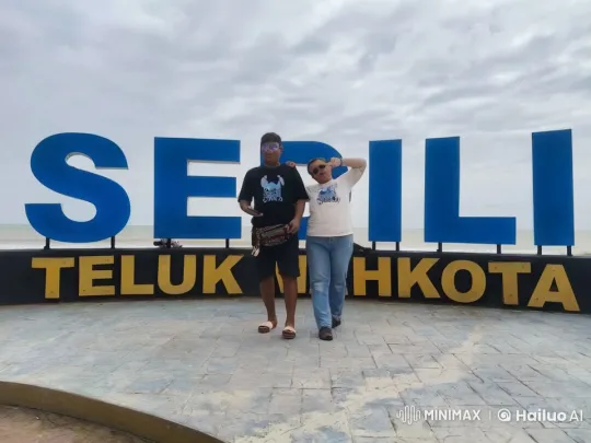 Kung Fu Performance at Teluk Mahkota – AI Generated Video | Hailuo AI