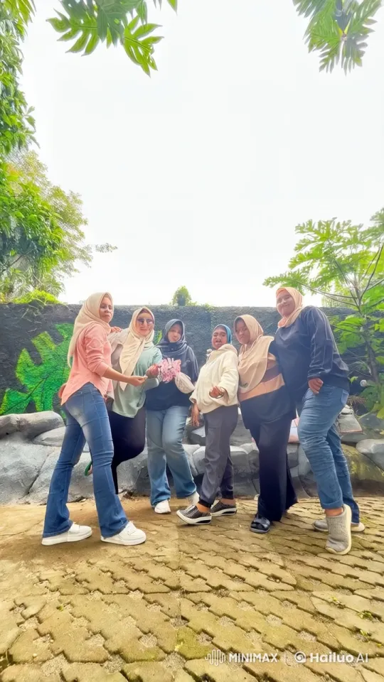 Friends Turn Martial Artists in Outdoor Kungfu Display – AI Generated Video | Hailuo AI