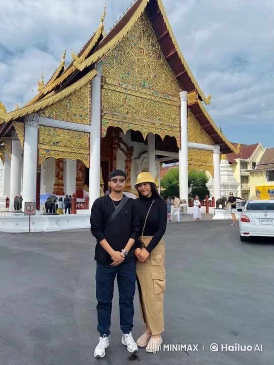 Muay Thai Combat Demonstration at Ornate Temple – AI Generated Video | Hailuo AI