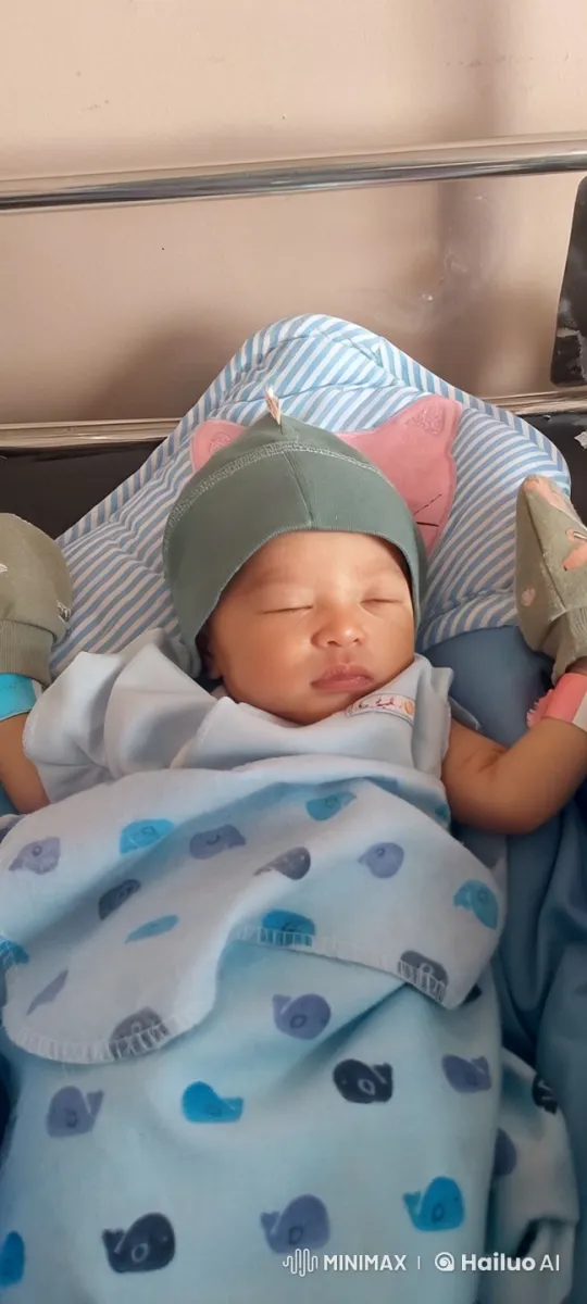 Baby Kungfu Master in Whimsical Animated Bed Scene – AI Generated Video | Hailuo AI