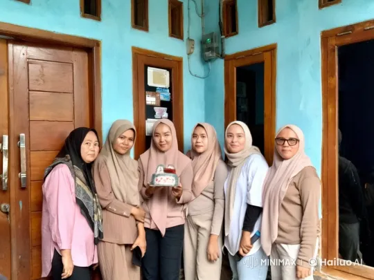 Six Women Display Kungfu Skills Outside Blue Building – AI Generated Video | Hailuo AI