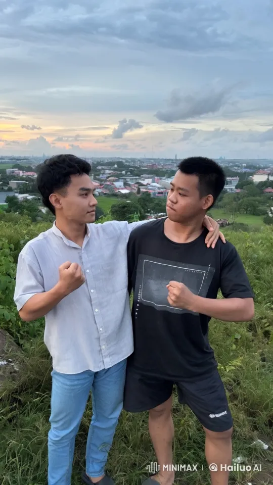Traditional Chinese Kung Fu Display in Scenic Hillside Setting – AI Generated Video | Hailuo AI