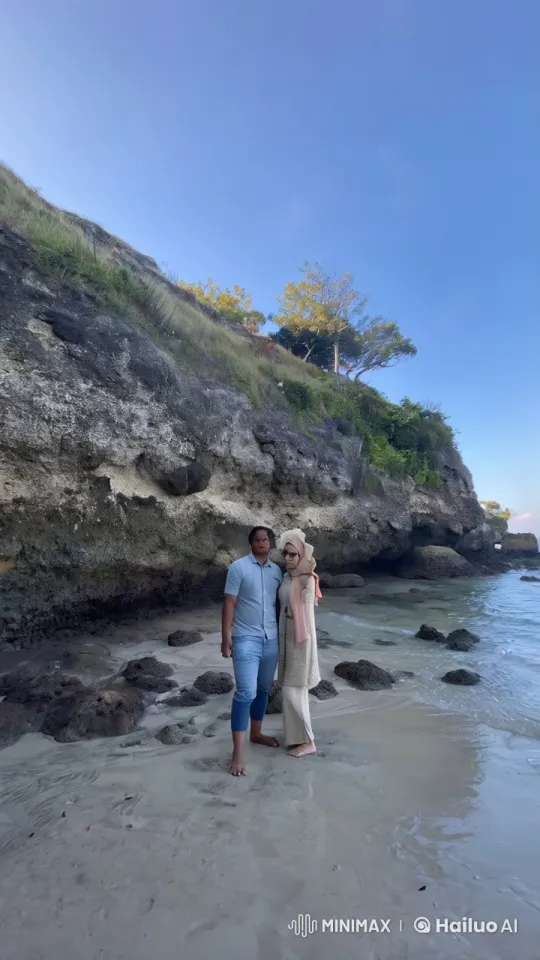 Kungfu Fight on Tranquil Beach with Dramatic Contrast – AI Generated Video | Hailuo AI