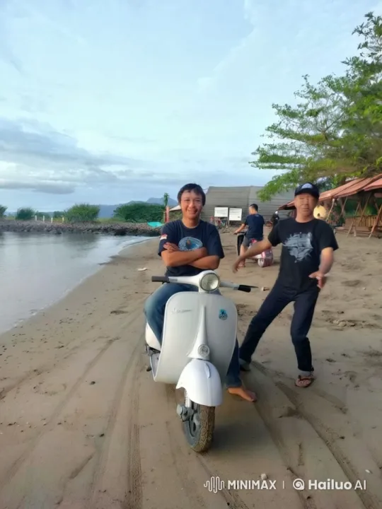 Kung Fu Performance on Beach with Cheerful Audience – AI Generated Video | Hailuo AI