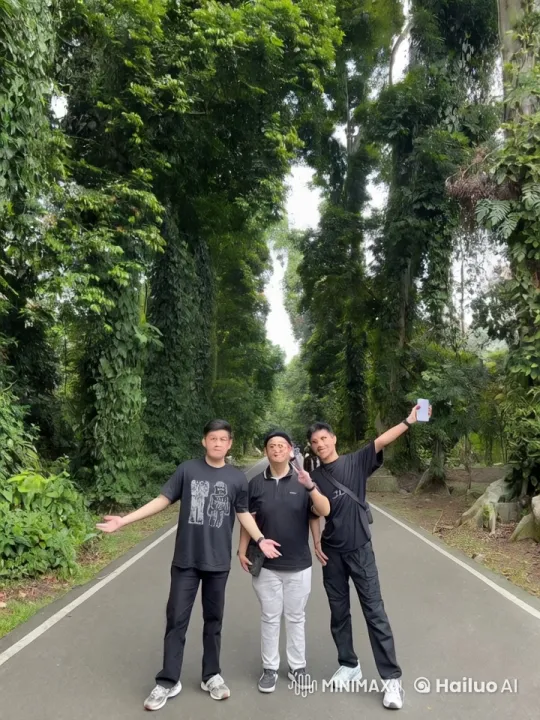 Forest Kung Fu Display with Peaceful Surroundings – AI Generated Video | Hailuo AI