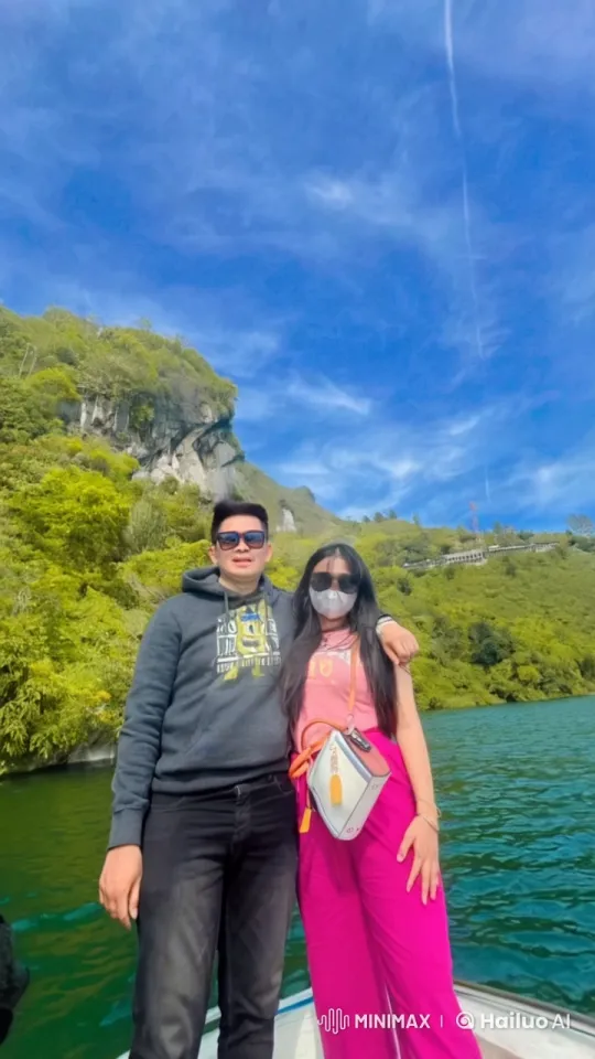 Kung Fu Duo Showcases Skills in Serene Setting – AI Generated Video | Hailuo AI