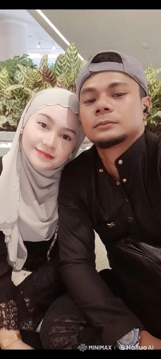 Young Couple in Intimate Indoor Setting – AI Generated Video | Hailuo AI