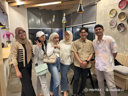 Kung Fu Battle Unfolds in Modern Café Setting – AI Generated Video | Hailuo AI