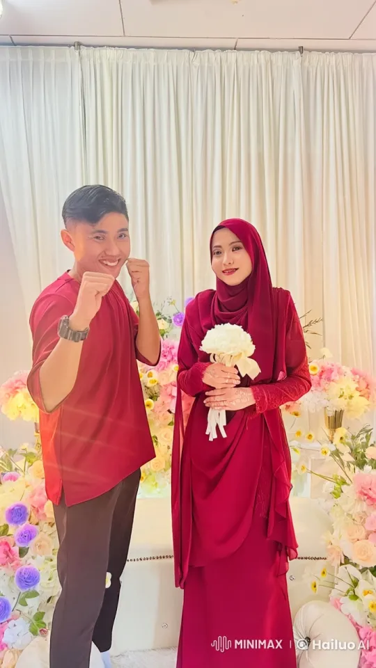 Red Attired Fighters Perform Graceful Kungfu in Floral Setting – AI Generated Video | Hailuo AI