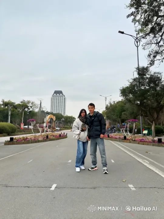 Couple Engages in Intense Martial Arts Combat in Park – AI Generated Video | Hailuo AI