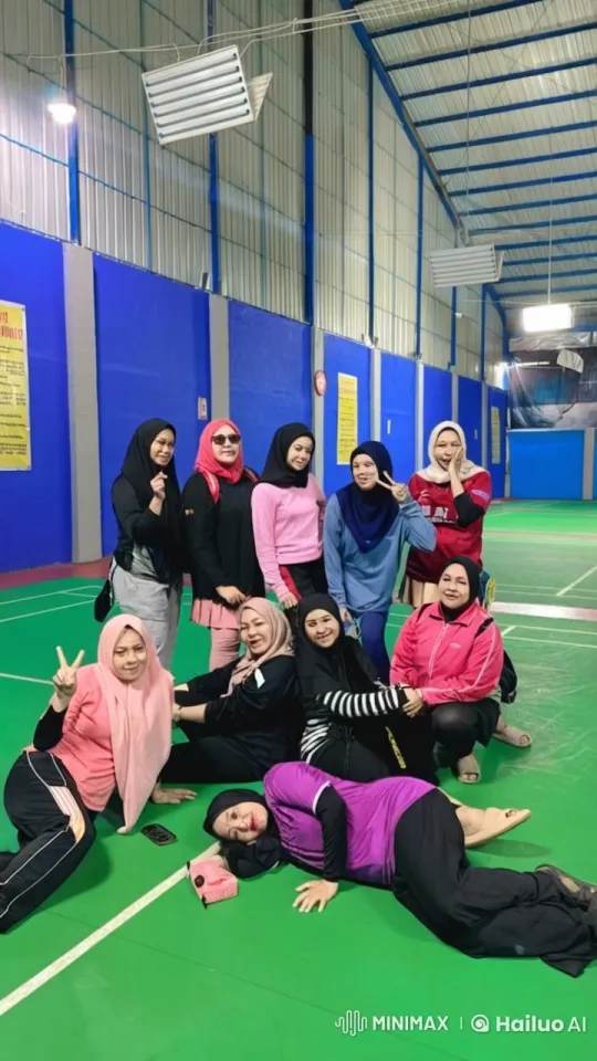 Women's Playful Mock Fight in Indoor Sports Facility – AI Generated Video | Hailuo AI