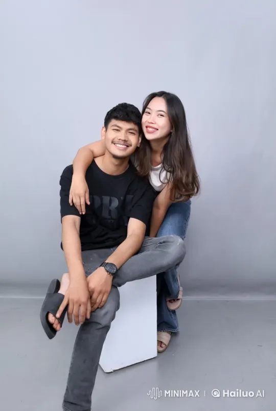 Young Couple Showcases Kungfu Skills and Bond – AI Generated Video | Hailuo AI