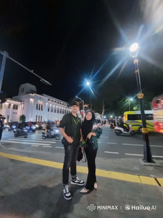 Nighttime Kung Fu Display in Bustling City – AI Generated Video | Hailuo AI