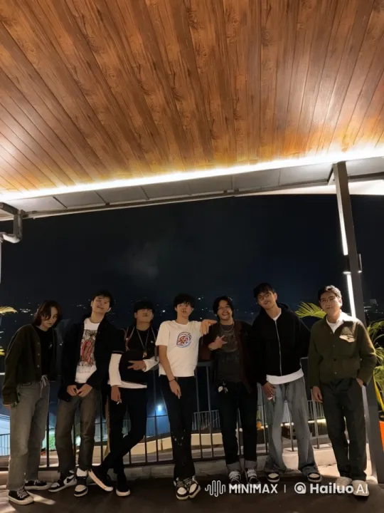 Nighttime Kungfu Display on Rooftop Terrace – AI Generated Video | Hailuo AI