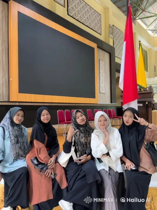 Traditional Attired Women Practicing Kungfu in Ornate Hall – AI Generated Video | Hailuo AI