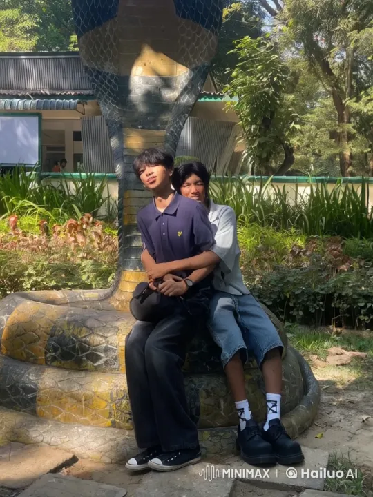 Kung Fu Practitioners Displaying Mastery in Serene Garden – AI Generated Video | Hailuo AI