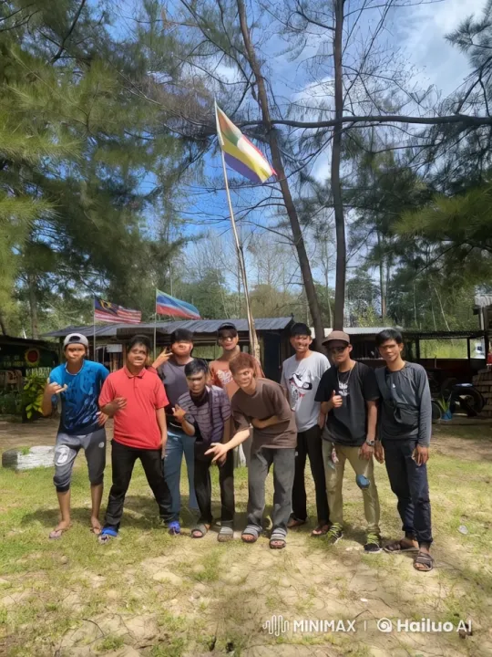 Young Men Demonstrate Kung Fu Skills in Wooded Area – AI Generated Video | Hailuo AI