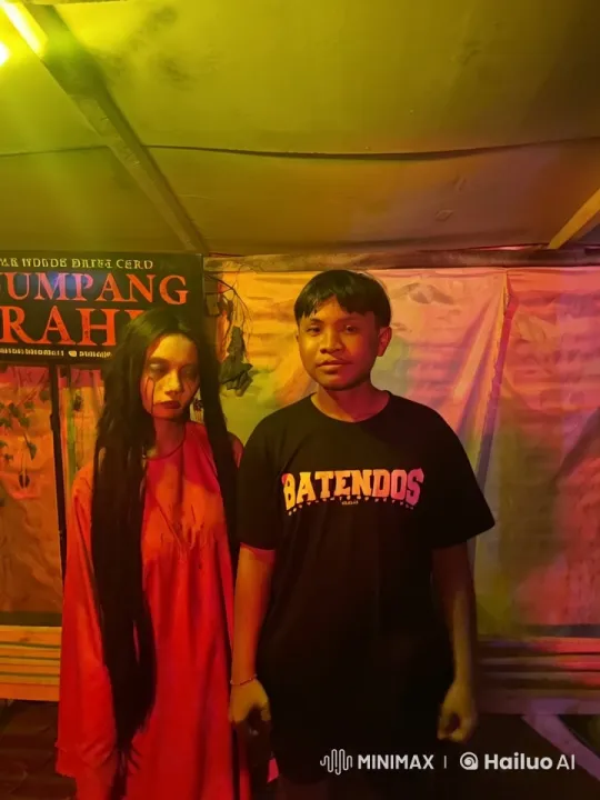 Spooky-Themed Kungfu Fight in Dimly Lit Tent – AI Generated Video | Hailuo AI