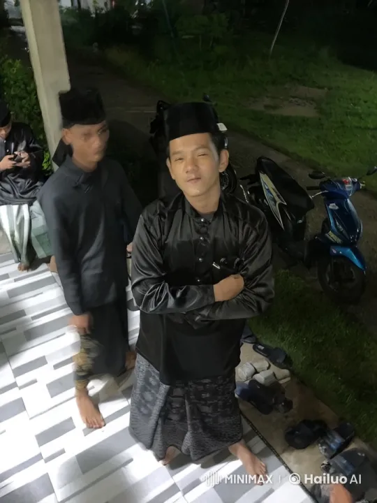 Traditional Kung Fu Display on Porch at Night – AI Generated Video | Hailuo AI