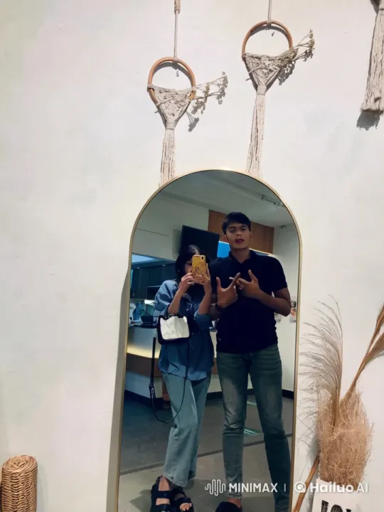 Couple's Graceful Kungfu Display in Elegant Room – AI Generated Video | Hailuo AI