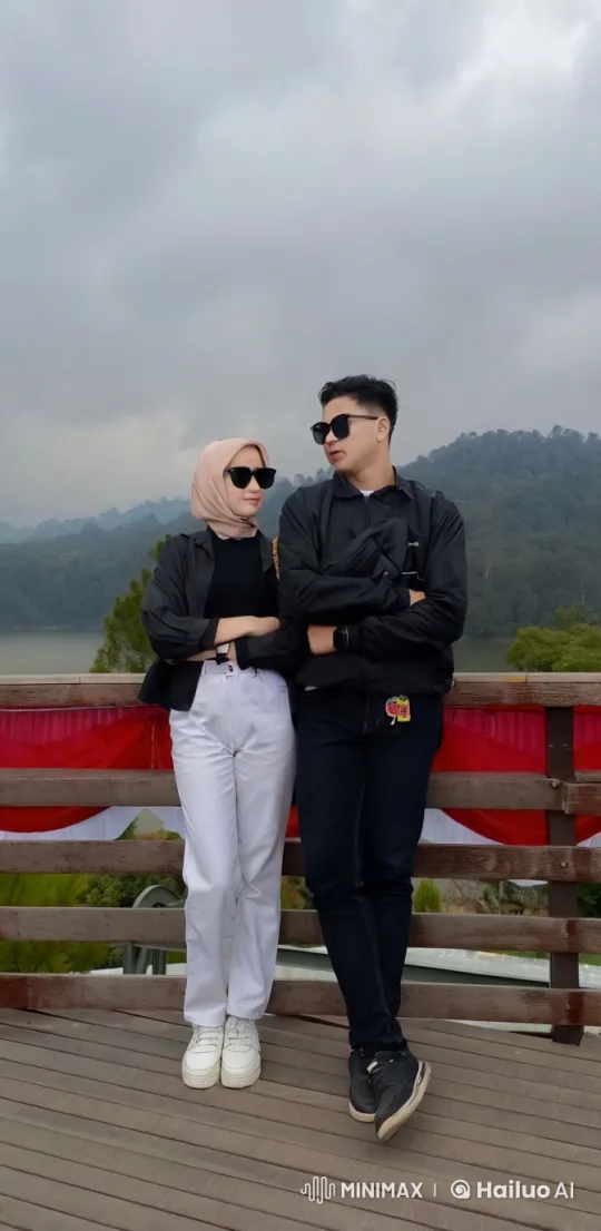 Kungfu Display by Man and Woman on Mountain Lake Deck – AI Generated Video | Hailuo AI