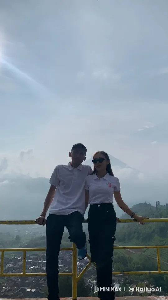 Couple Demonstrates Kung Fu Skills in Scenic Setting – AI Generated Video | Hailuo AI