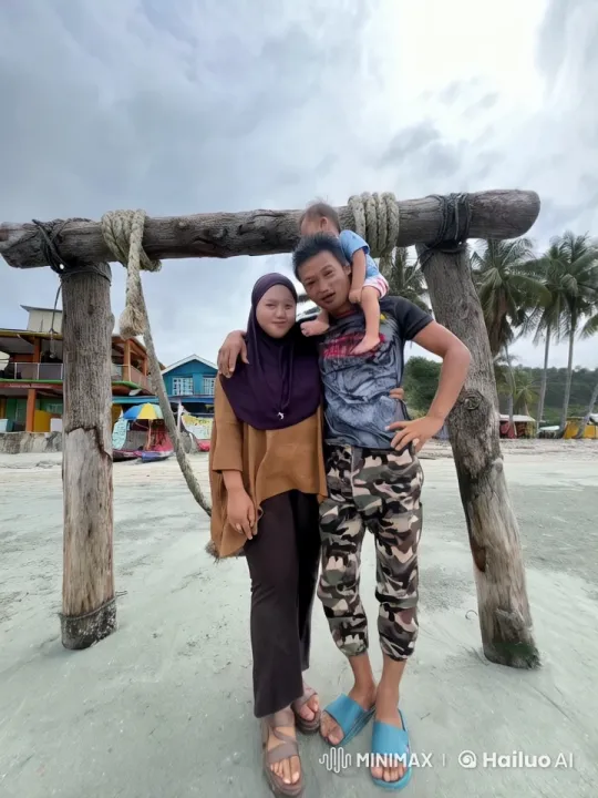 Family's Playful Kung Fu Sparring on Beach – AI Generated Video | Hailuo AI