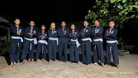 Nine Practitioners Demonstrate Synchronized Kung Fu Routine – AI Generated Video | Hailuo AI