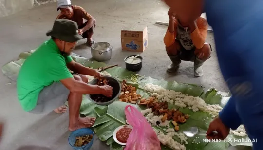 Traditional Meal Prep Interrupted by Impressive Kung Fu Fight – AI Generated Video | Hailuo AI