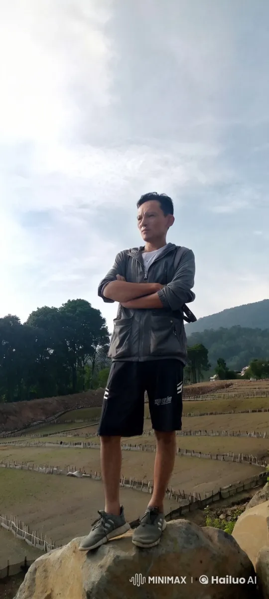 Contemplative Person Overlooking Scenic Landscape – AI Generated Video | Hailuo AI