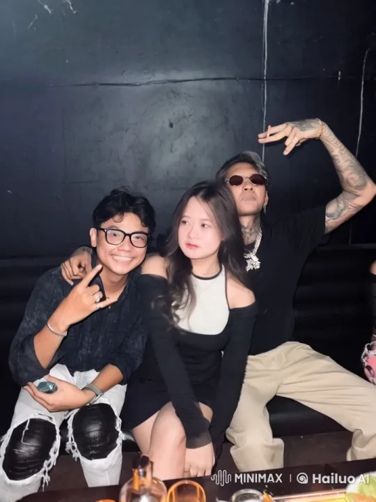Friends Display Kungfu Skills at Party – AI Generated Video | Hailuo AI