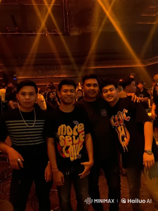 Nightclub Brawl Amidst Vibrant Nightlife Scene – AI Generated Video | Hailuo AI