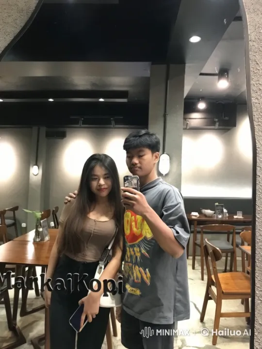 Casual Cafe Transformed into Energetic Kung Fu Scene – AI Generated Video | Hailuo AI