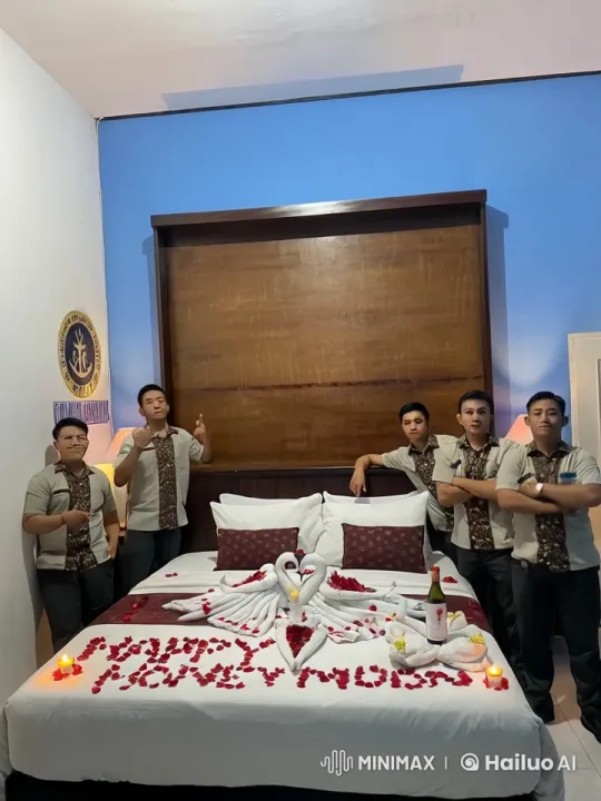 Romantic Bedside Kungfu Display – AI Generated Video | Hailuo AI