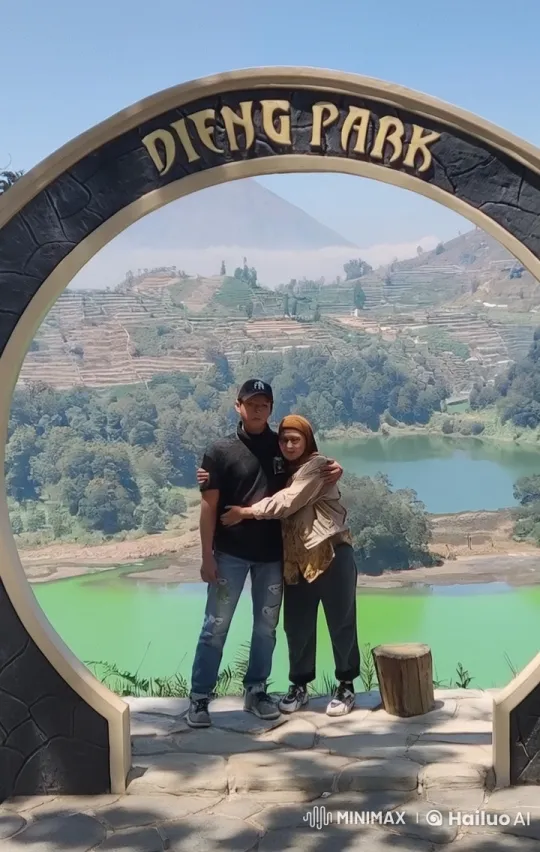 Kungfu Masters Fight with Grace in Dieng Park – AI Generated Video | Hailuo AI