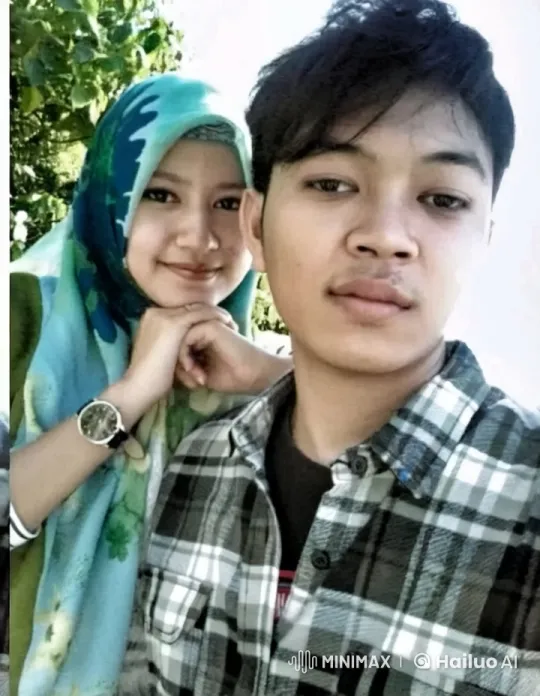 Young Couple Poses for Cheerful Selfie in Nature – AI Generated Video | Hailuo AI