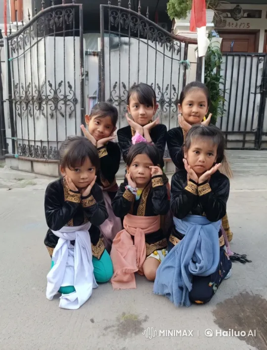 Children Perform Enthusiastic Dance-Martial Arts Fusion – AI Generated Video | Hailuo AI