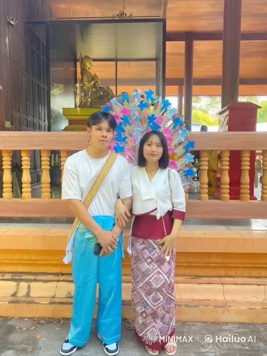 Traditional Attire Kung Fu Fight in Temple Setting – AI Generated Video | Hailuo AI