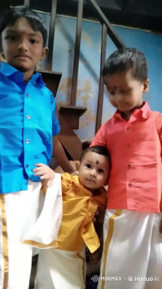 Boys in Traditional Attire Perform Energetic Kung Fu Routine – AI Generated Video | Hailuo AI