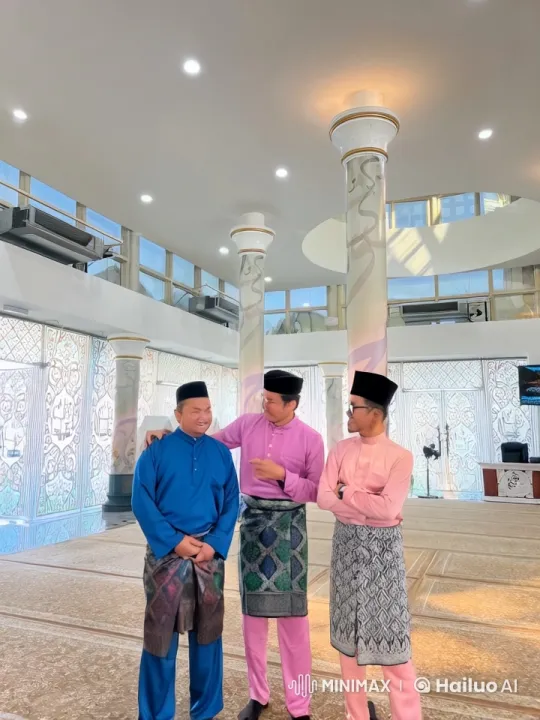 Malaysian Men Display Martial Arts Prowess in Ornate Hall – AI Generated Video | Hailuo AI
