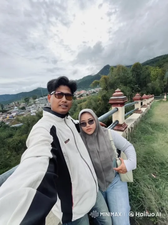 Kungfu Practitioners Perform in Scenic Overlook – AI Generated Video | Hailuo AI