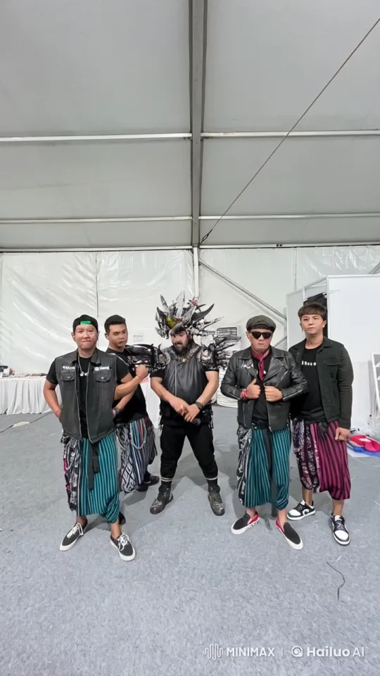 Synchronized Kungfu Performance by Colorful Group – AI Generated Video | Hailuo AI